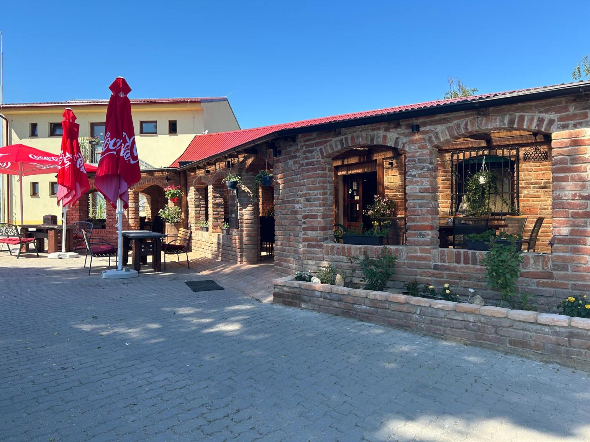 Penzion Grusbach Hotel Hrusovany nad Jevisovkou Exterior foto